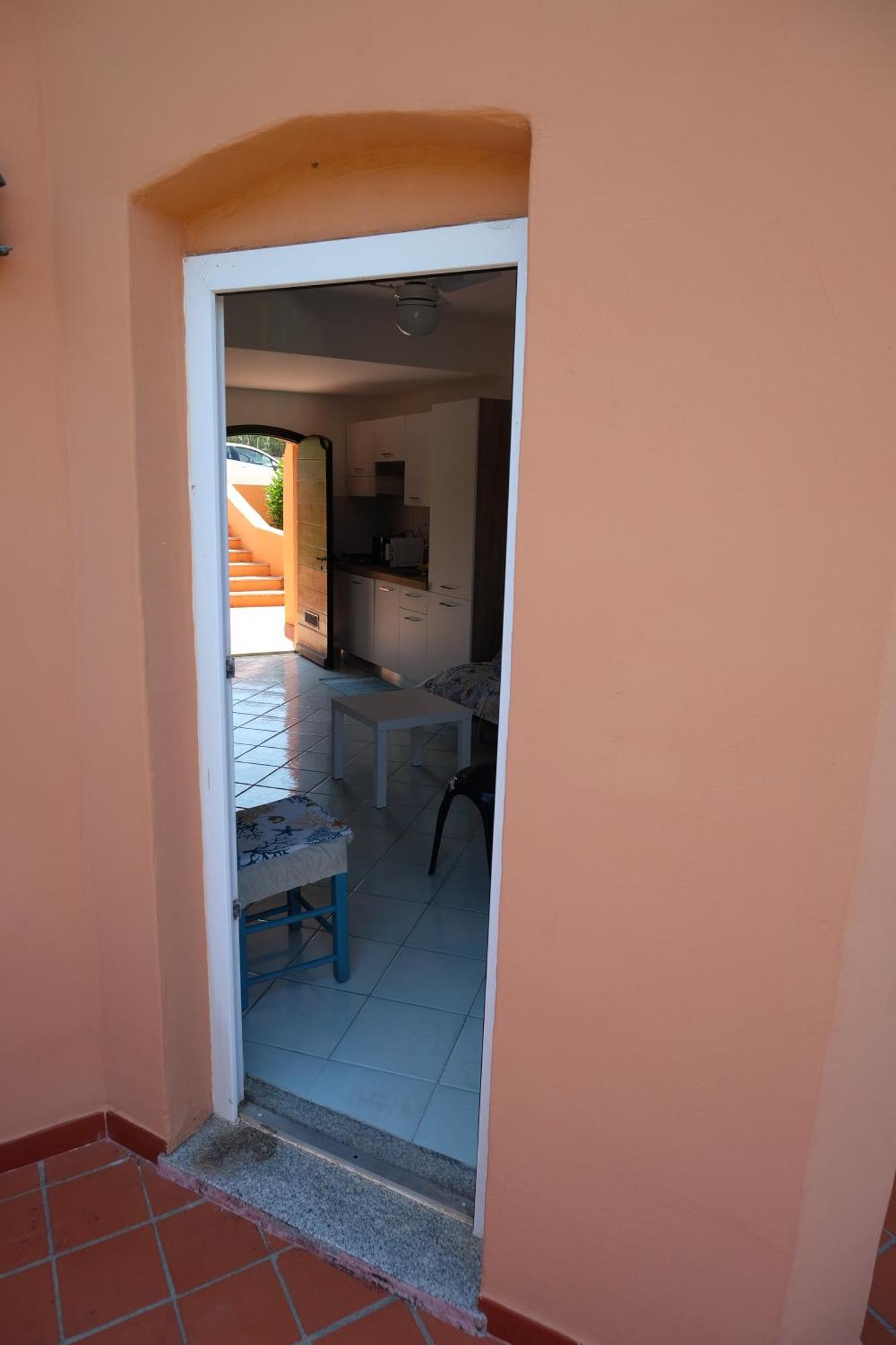 Calarossa Sardinia Apartments Isola Rossa Bagian luar foto