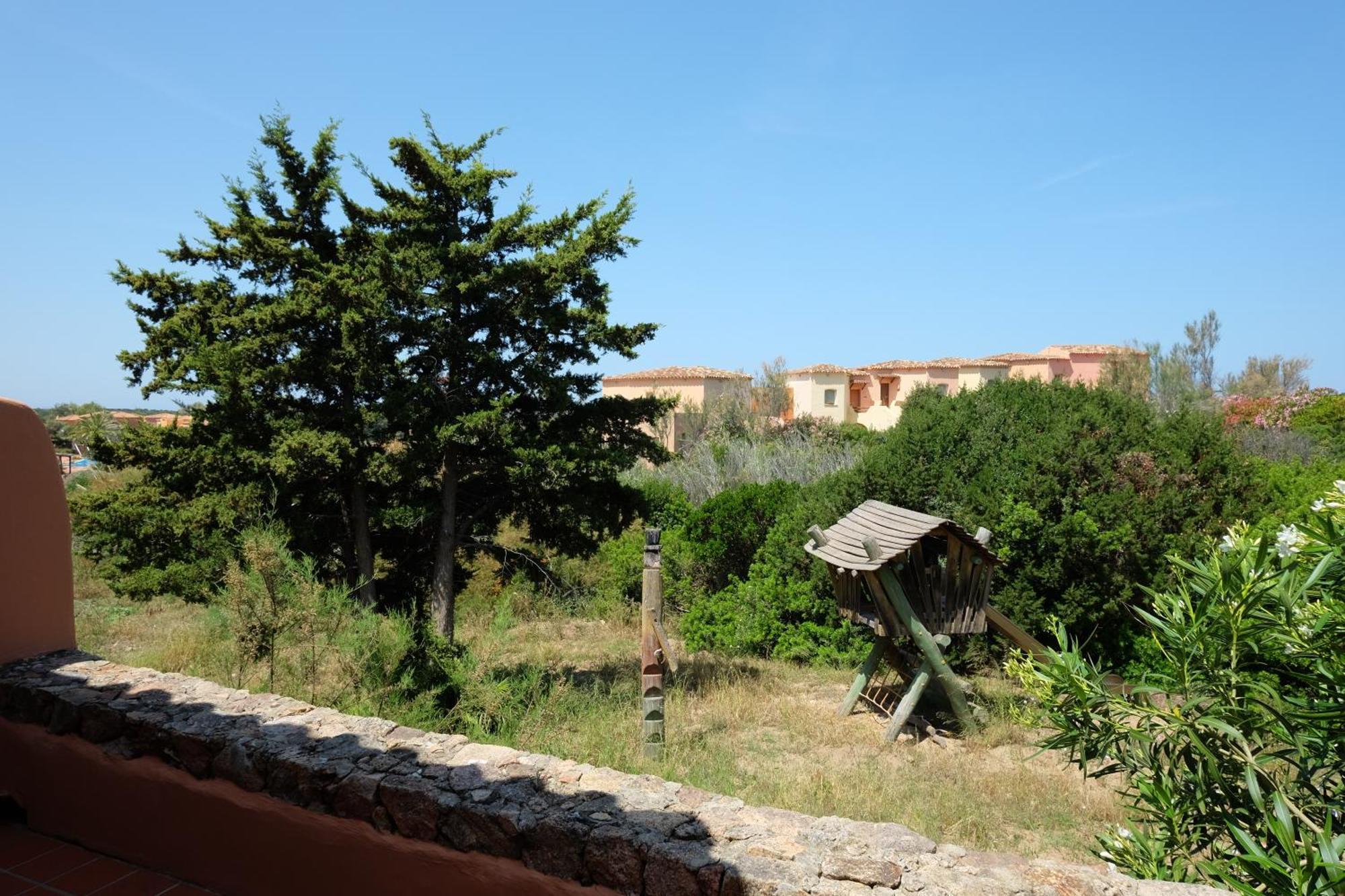 Calarossa Sardinia Apartments Isola Rossa Bagian luar foto