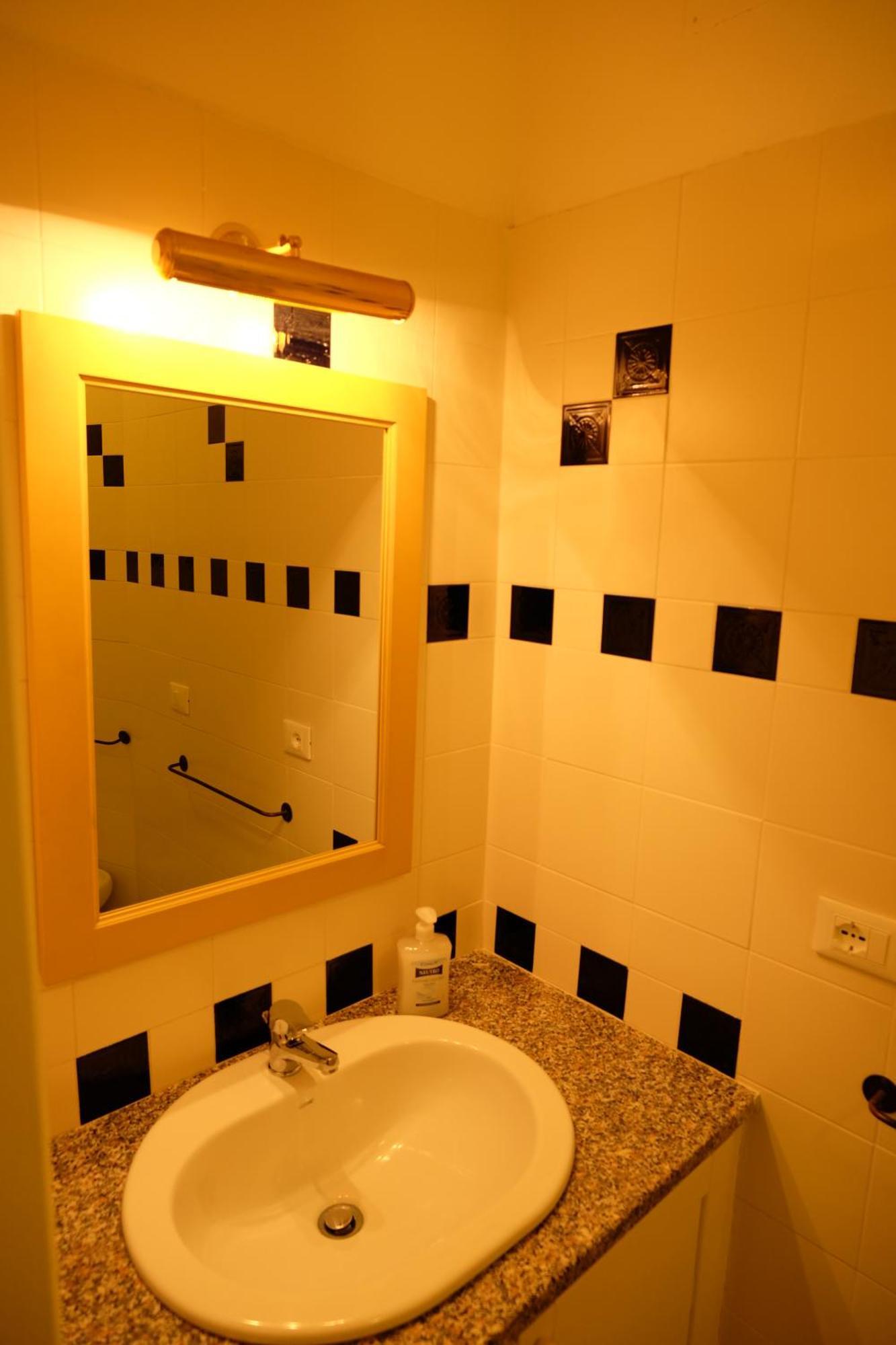 Calarossa Sardinia Apartments Isola Rossa Bagian luar foto
